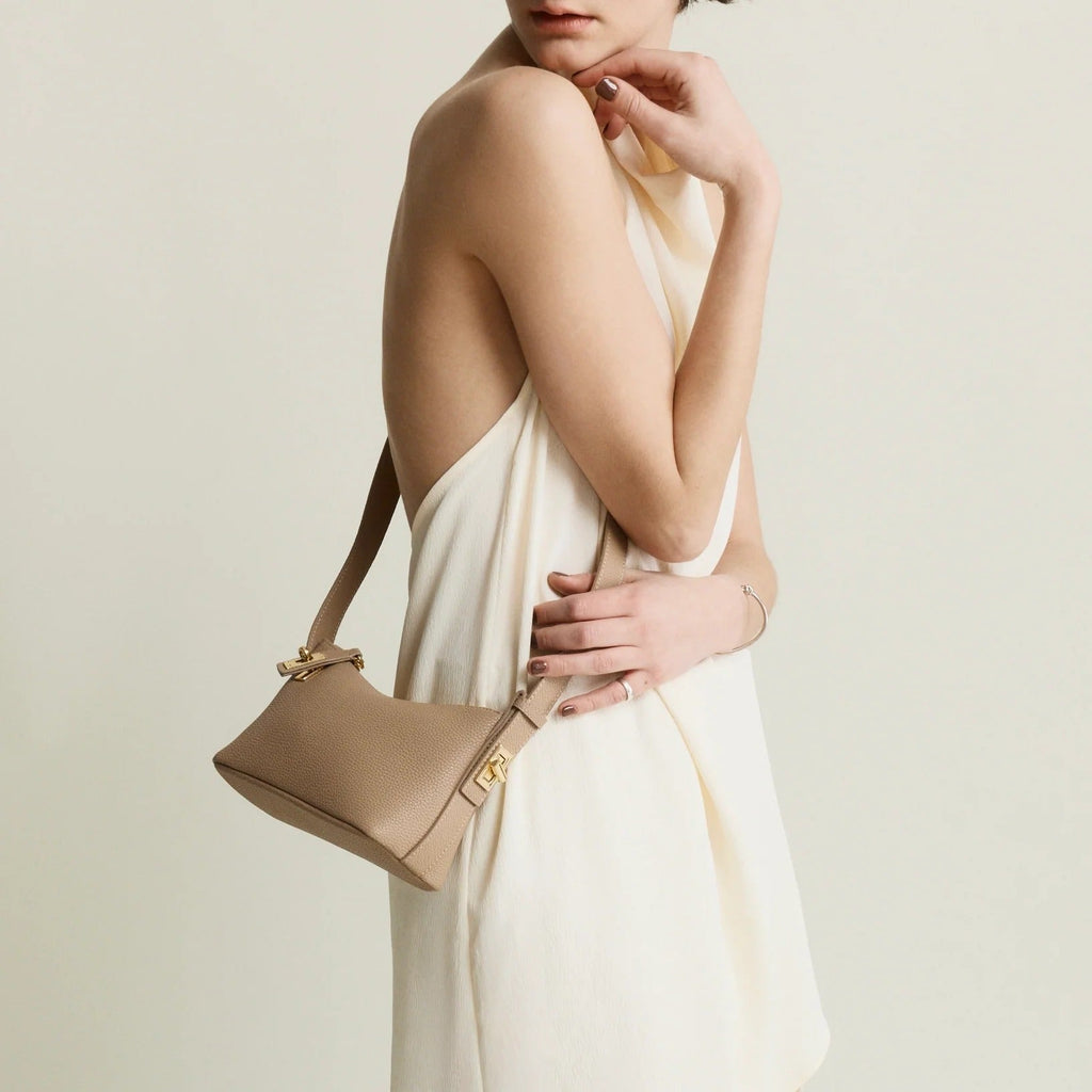 Adjustable Shoulder Strap Crossbody Bag